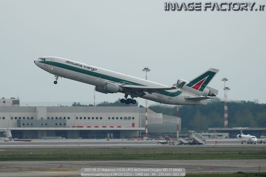 2007-08-22 Malpensa 110 EI-UPO McDonnell Douglas MD-11 Alitalia